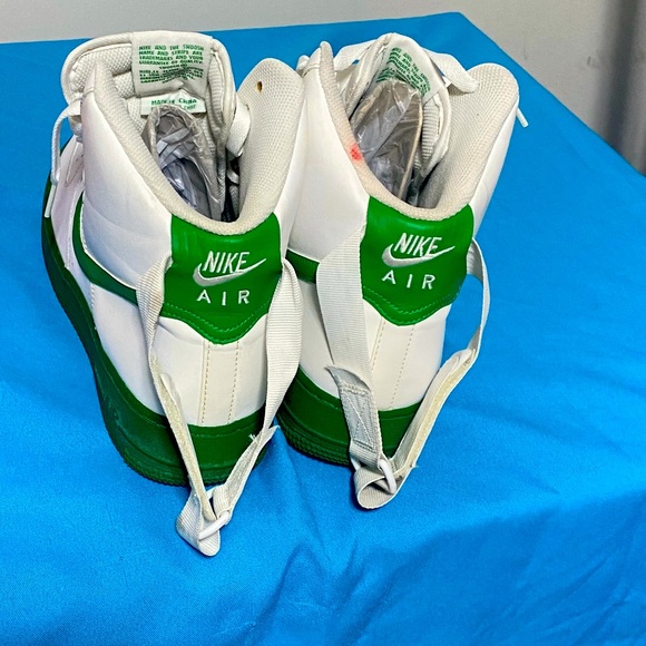 Men’s Nike Hightop Air Force 1 color green and white US size 10 - Picture 4 of 10